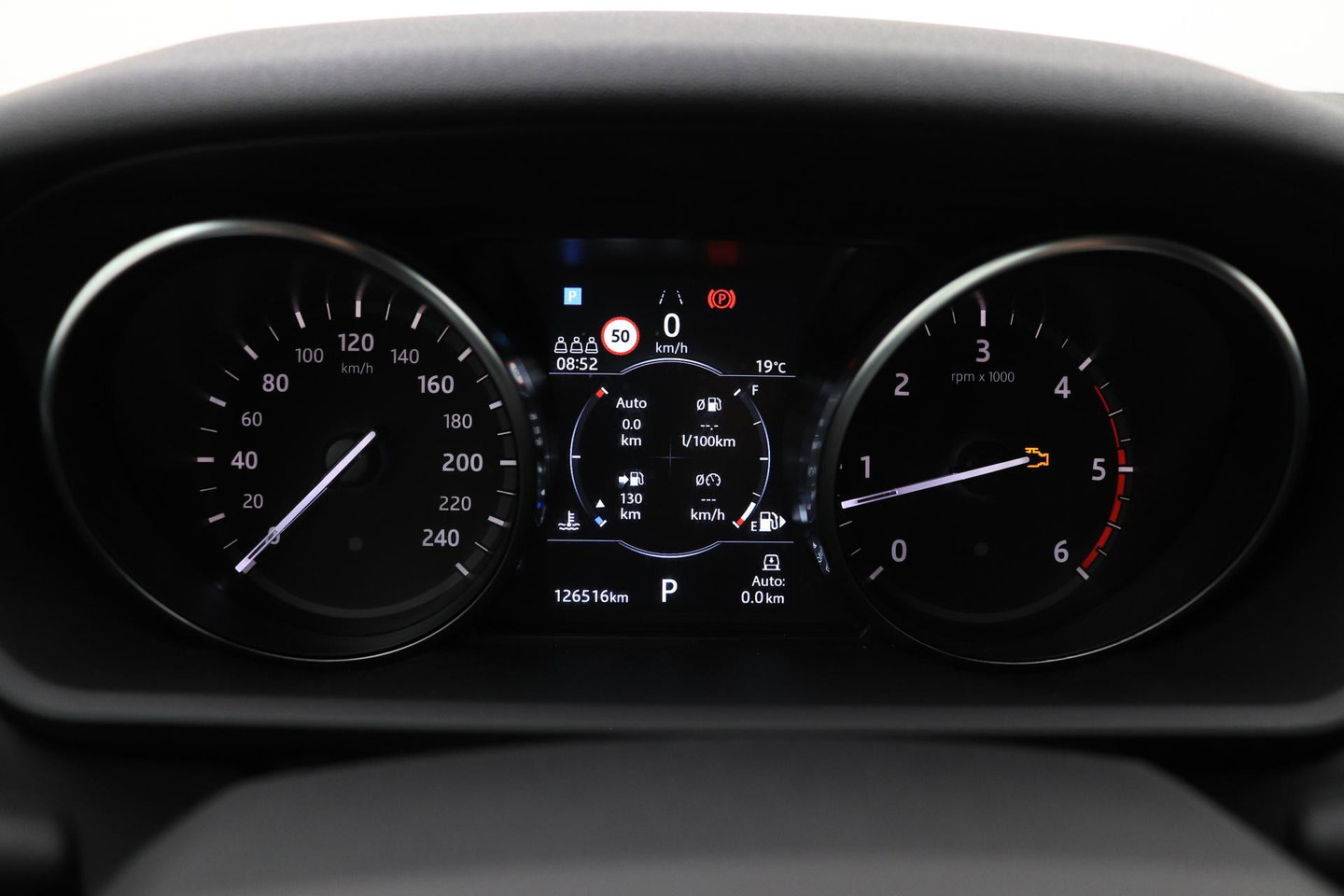 Land Rover Discovery 3.0 Sd6 SE | GRIJS KENTEKEN | Luchtvering | Trekhaak | Stoel+Stuurverwarming | BLIS | Camera | ACC