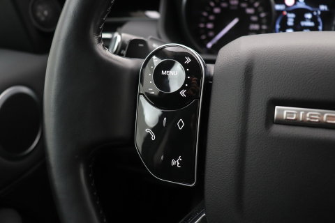 Land Rover Discovery 3.0 Sd6 SE | GRIJS KENTEKEN | Luchtvering | Trekhaak | Stoel+Stuurverwarming | BLIS | Camera | ACC