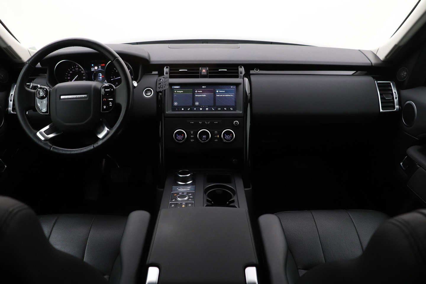 Land Rover Discovery 3.0 Sd6 SE | GRIJS KENTEKEN | Luchtvering | Trekhaak | Stoel+Stuurverwarming | BLIS | Camera | ACC