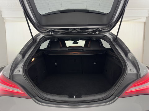 Mercedes-Benz CLA-Klasse Shooting Brake 180 Business Solution AMG *AUT | LEATHER-MICROFIBRE | FULL-LED | HEATED-SPORTSEATS | AMBIENTLIGHT | NAVI-FULLMAP | CAMERA | PRIVACY-GLASS | 18''ALU*