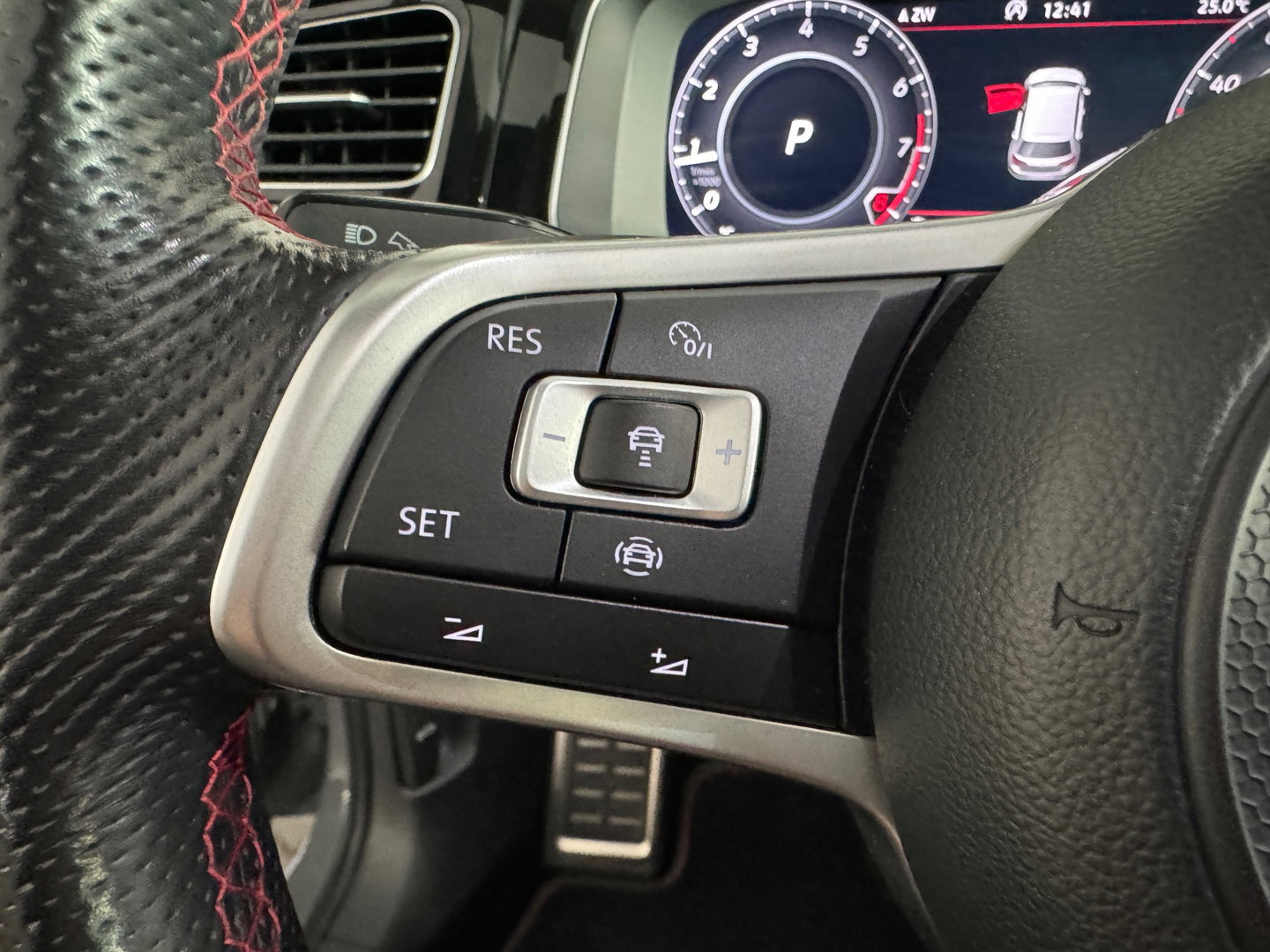 Volkswagen Golf 2.0 TSI GTI TCR Pano|Akra|Dynaudio|Leer|Memory