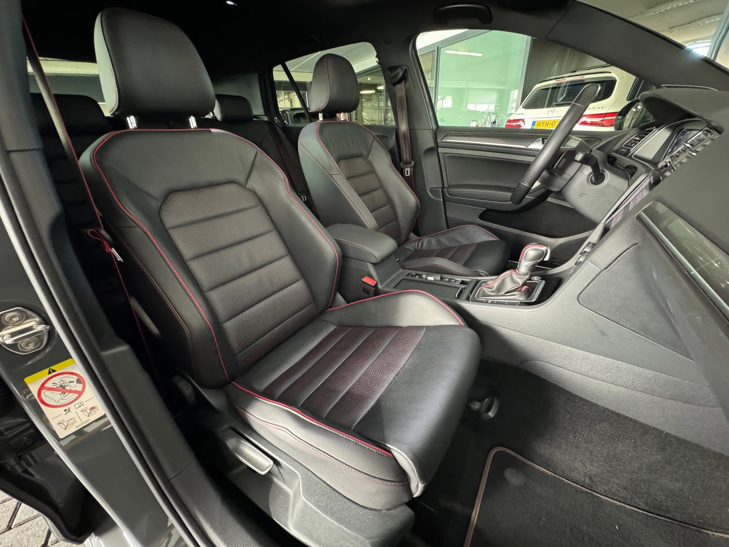 Volkswagen Golf 2.0 TSI GTI TCR Pano|Akra|Dynaudio|Leer|Memory