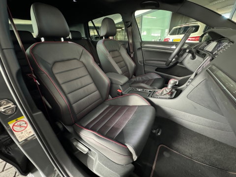 Volkswagen Golf 2.0 TSI GTI TCR Pano|Akra|Dynaudio|Leer|Memory