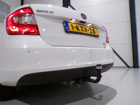 Škoda Rapid 1.2 TSI Elegance Businessline "Origineel NL!" Trekhaak Apple-carplay Android-auto Parkeersensoren RS-Stoelen Garantie