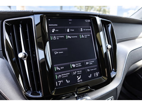 Volvo XC60 2.0 Recharge T8 AWD Inscription PANO ACC LEDER VOL