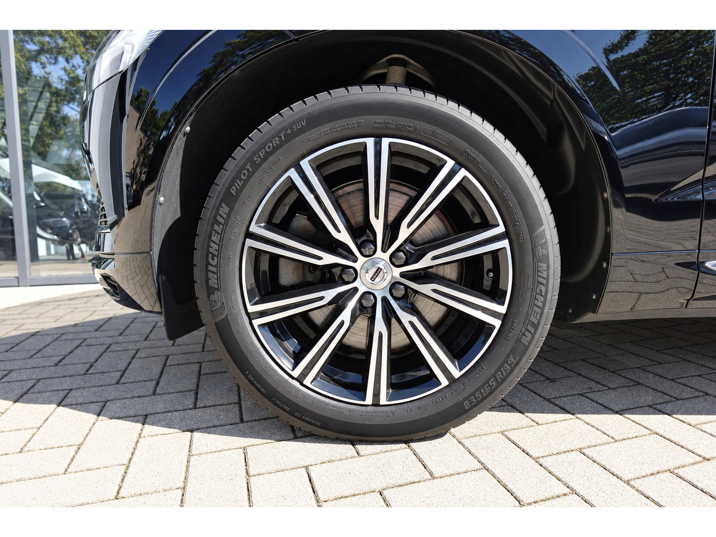 Volvo XC60 2.0 Recharge T8 AWD Inscription PANO ACC LEDER VOL