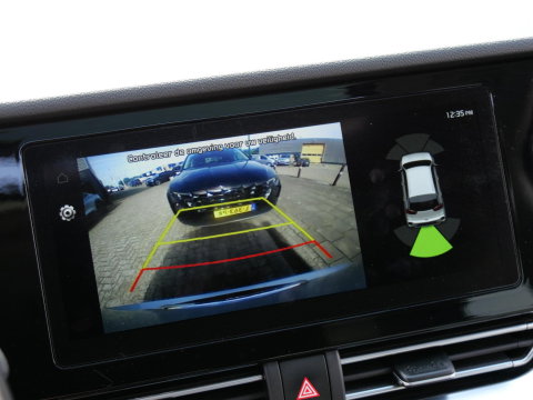 Kia e-Niro 64kWh DYNAMICPLUSLINE/ SCHUIFDAK/ SOH 98%/ NL-AUTO 1STE EIGENAAR