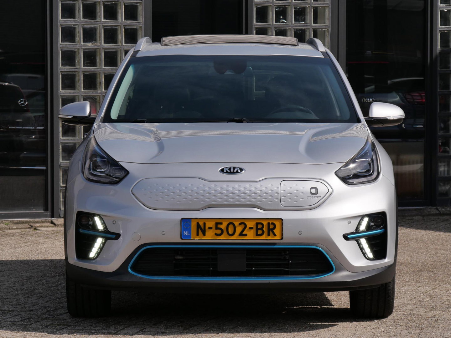 Kia e-Niro 64kWh DYNAMICPLUSLINE/ SCHUIFDAK/ SOH 98%/ NL-AUTO 1STE EIGENAAR