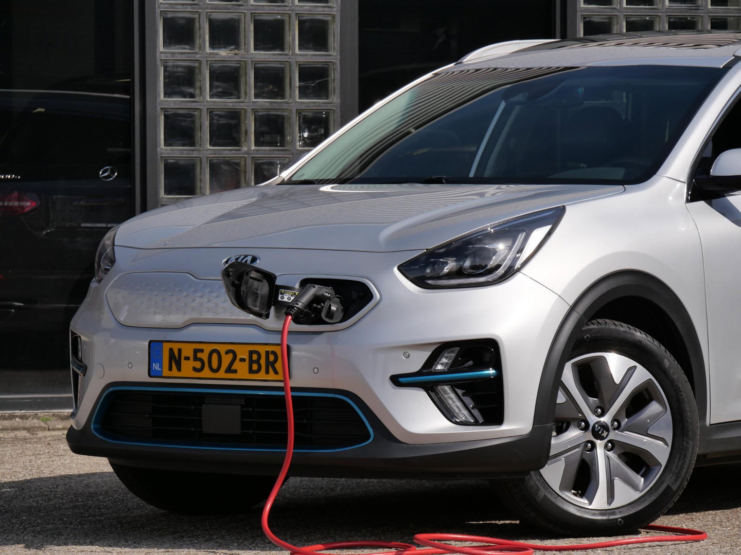 Kia e-Niro 64kWh DYNAMICPLUSLINE/ SCHUIFDAK/ SOH 98%/ NL-AUTO 1STE EIGENAAR
