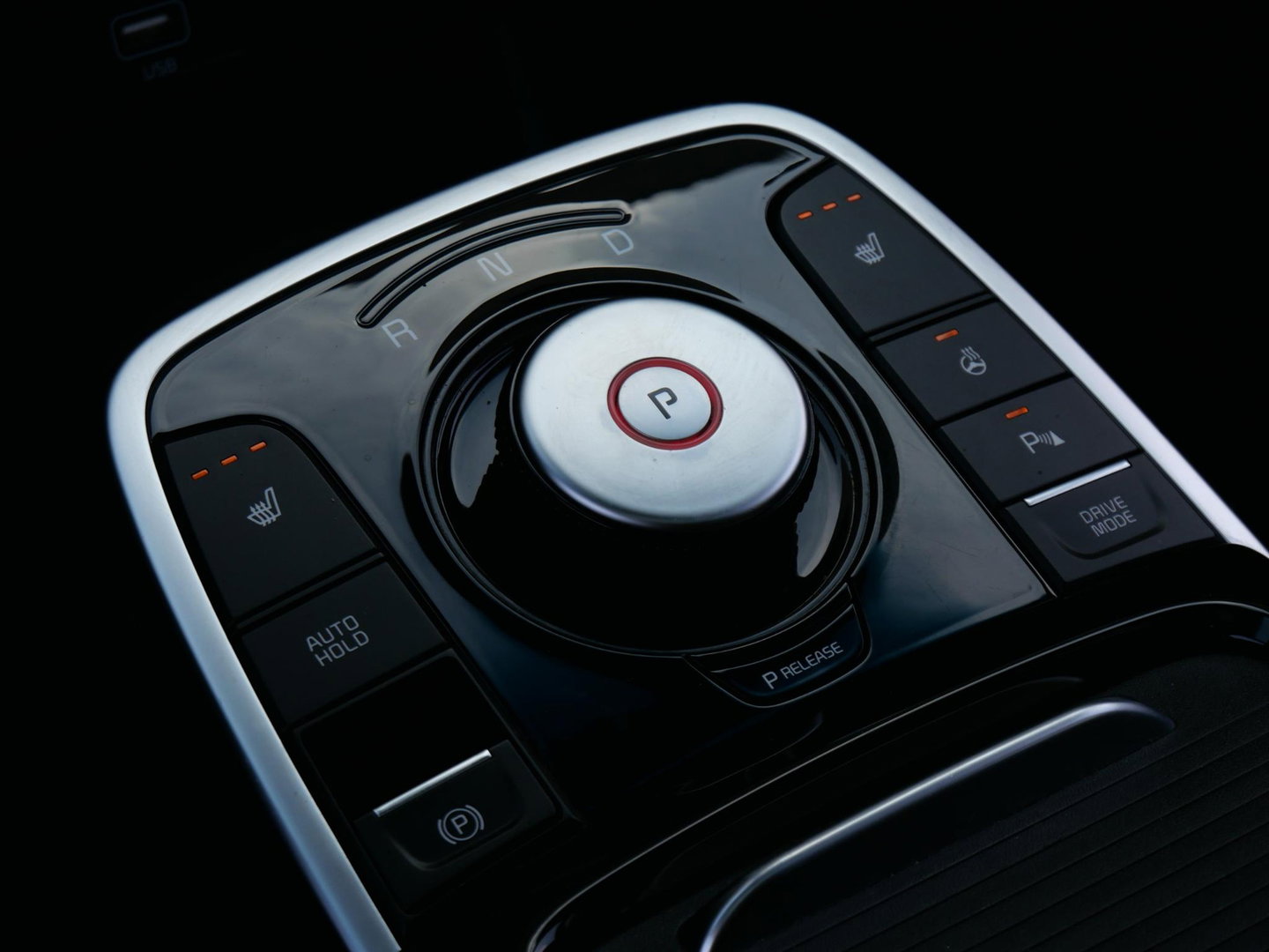 Kia e-Niro 64kWh DYNAMICPLUSLINE/ SCHUIFDAK/ SOH 98%/ NL-AUTO 1STE EIGENAAR