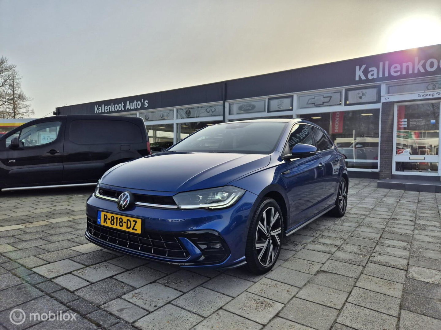 Volkswagen Polo 1.0 TSI 2x R-Line, DSG, Pano, IQ Light Grill