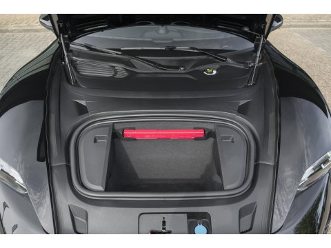Porsche Taycan Sport Turismo 476pk Performance Plus 93kwh Panoramadak Luchtvering Bose Warmtepomp Sport chrono 20" LMV