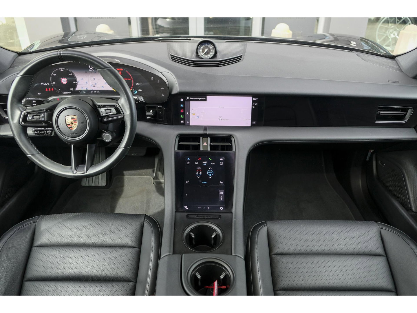 Porsche Taycan Sport Turismo 476pk Performance Plus 93kwh Panoramadak Luchtvering Bose Warmtepomp Sport chrono 20" LMV