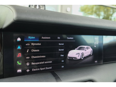 Porsche Taycan Sport Turismo 476pk Performance Plus 93kwh Panoramadak Luchtvering Bose Warmtepomp Sport chrono 20" LMV