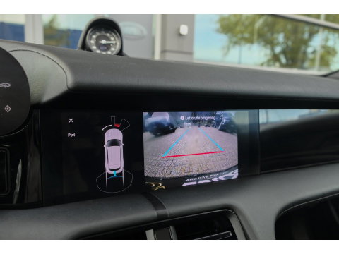 Porsche Taycan Sport Turismo 476pk Performance Plus 93kwh Panoramadak Luchtvering Bose Warmtepomp Sport chrono 20" LMV