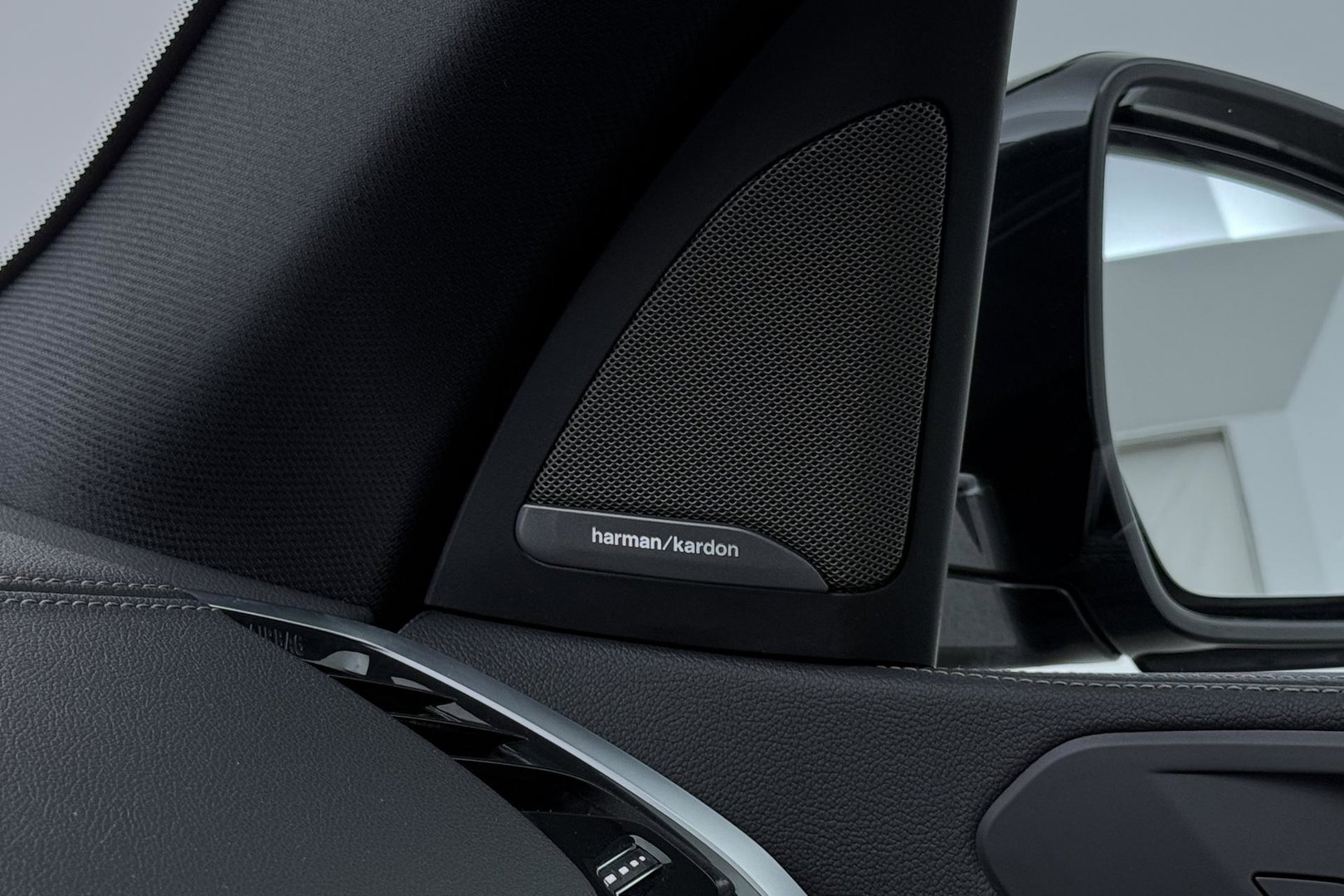 BMW X5 xDrive45e High Executive | Luchtvering | Harman/Kardon | Panoramadak | Head-Up | Trekhaak | 360° Camera | Laser LED | Comfortstoelen | 22 Inch