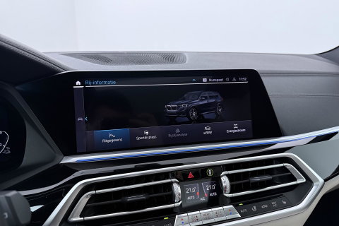 BMW X5 xDrive45e High Executive | Luchtvering | Harman/Kardon | Panoramadak | Head-Up | Trekhaak | 360° Camera | Laser LED | Comfortstoelen | 22 Inch