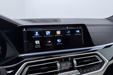 BMW X5 xDrive45e High Executive | Luchtvering | Harman/Kardon | Panoramadak | Head-Up | Trekhaak | 360° Camera | Laser LED | Comfortstoelen | 22 Inch
