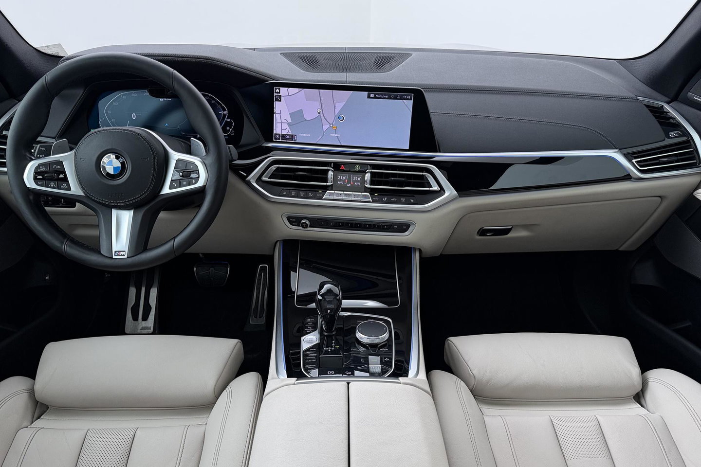BMW X5 xDrive45e High Executive | Luchtvering | Harman/Kardon | Panoramadak | Head-Up | Trekhaak | 360° Camera | Laser LED | Comfortstoelen | 22 Inch