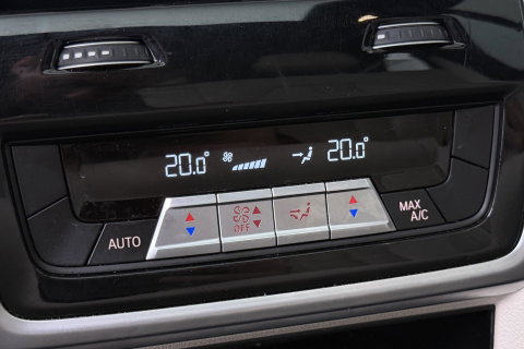 BMW X5 xDrive45e High Executive | Luchtvering | Harman/Kardon | Panoramadak | Head-Up | Trekhaak | 360° Camera | Laser LED | Comfortstoelen | 22 Inch