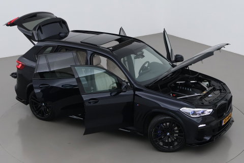 BMW X5 xDrive45e High Executive | Luchtvering | Harman/Kardon | Panoramadak | Head-Up | Trekhaak | 360° Camera | Laser LED | Comfortstoelen | 22 Inch