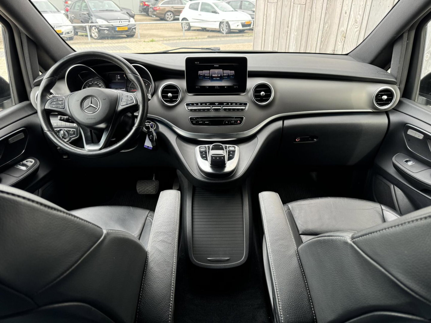 Mercedes-Benz V-Klasse 250d Lang Avantgarde DC MARGE Leer 360° Navi Cruise
