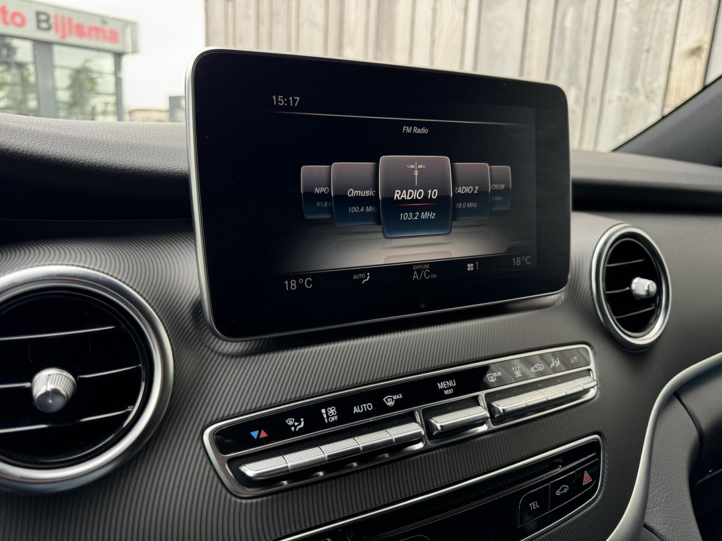 Mercedes-Benz V-Klasse 250d Lang Avantgarde DC MARGE Leer 360° Navi Cruise