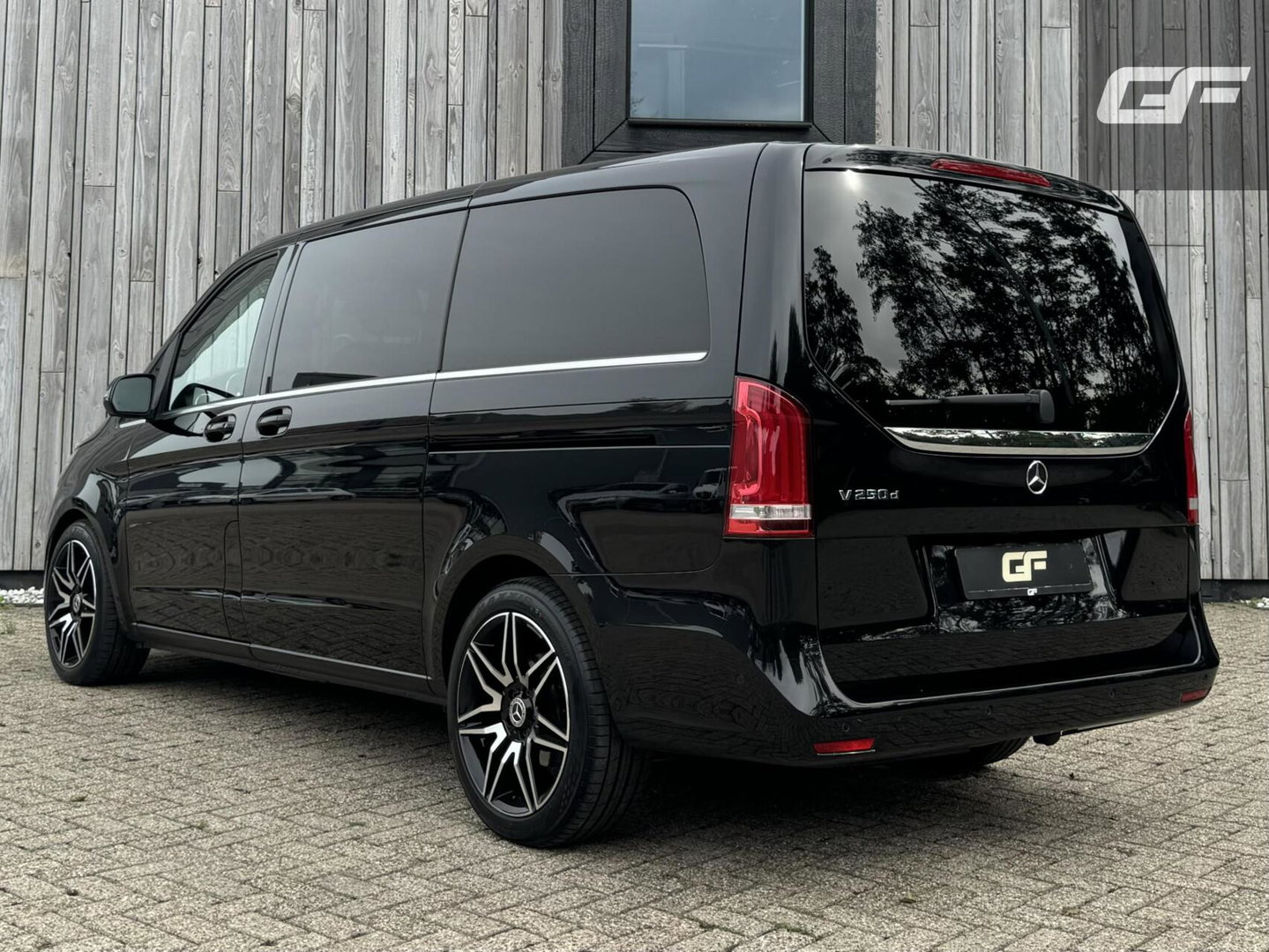Mercedes-Benz V-Klasse 250d Lang Avantgarde DC MARGE Leer 360° Navi Cruise