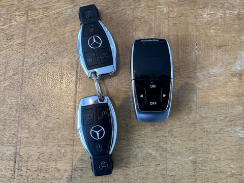 Mercedes-Benz V-Klasse 250d Lang Avantgarde DC MARGE Leer 360° Navi Cruise