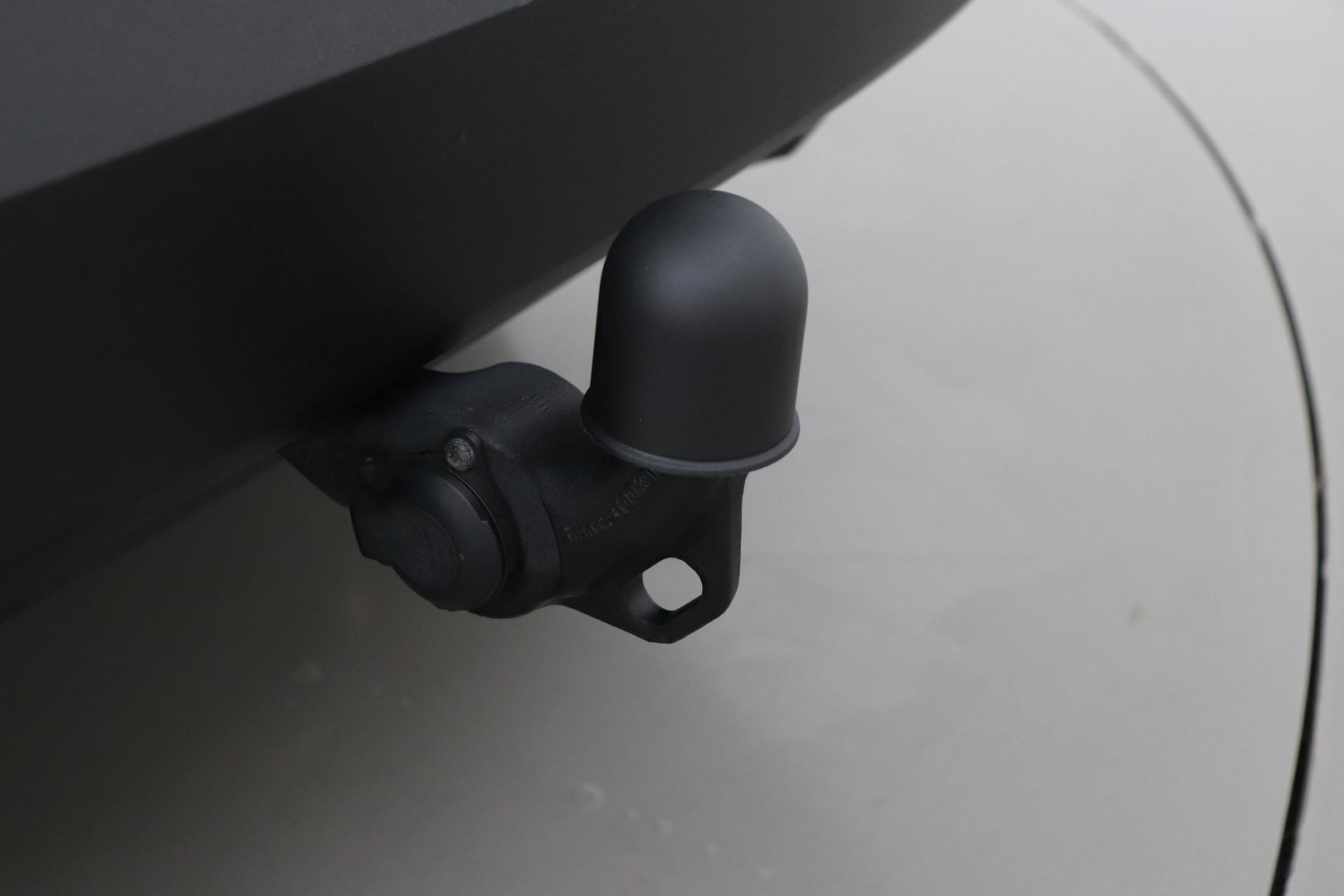 Škoda Kodiaq 1.5 TSI Business Edition Plus | Panoramadak | Trekhaak | 360° Camera | Canton | Travel Assist | Keyless | Stoel+Stuurverwarming | ACC