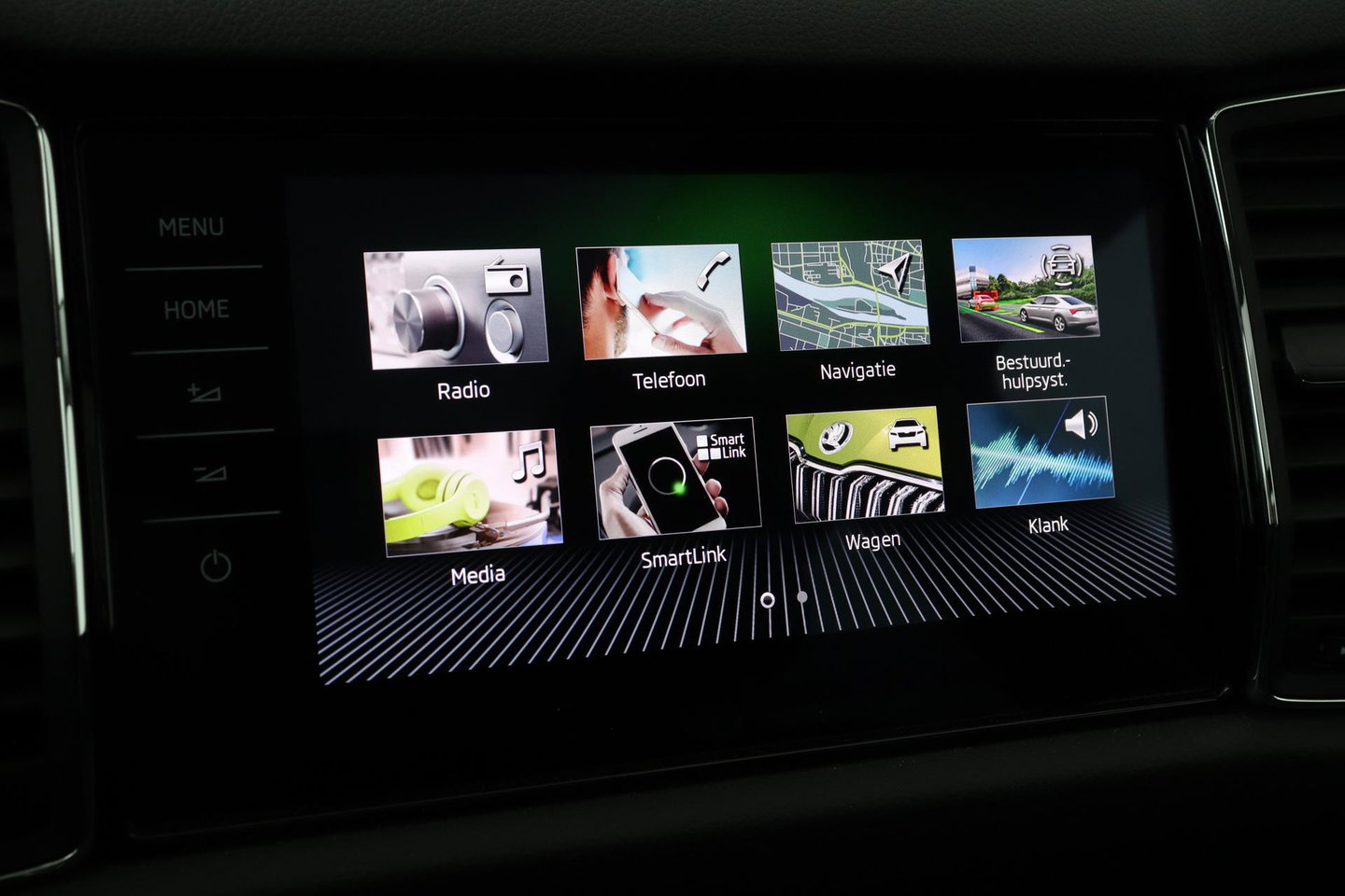 Škoda Kodiaq 1.5 TSI Business Edition Plus | Panoramadak | Trekhaak | 360° Camera | Canton | Travel Assist | Keyless | Stoel+Stuurverwarming | ACC