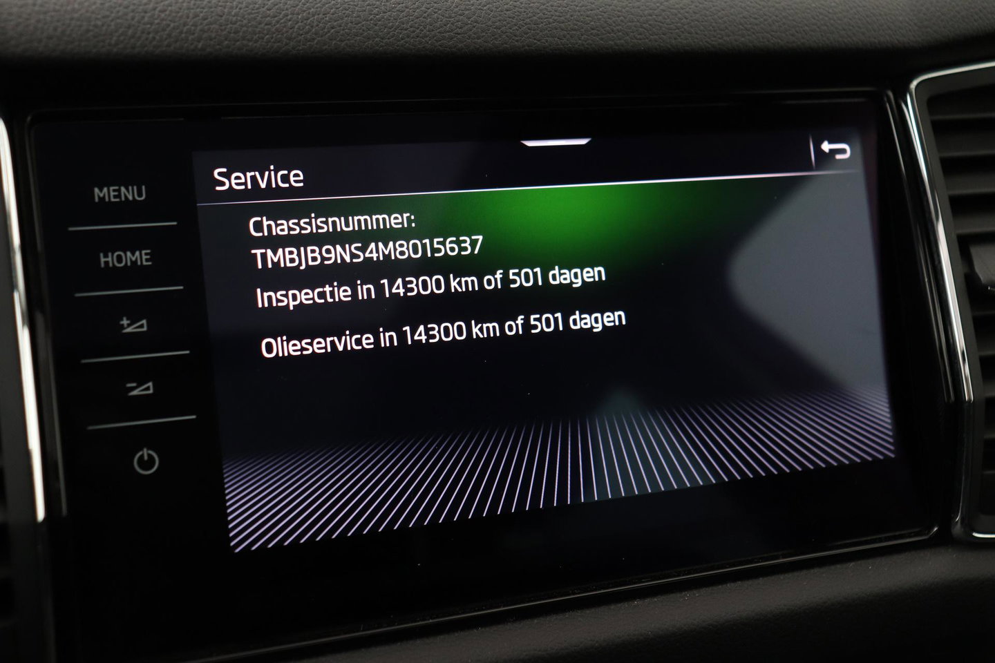 Škoda Kodiaq 1.5 TSI Business Edition Plus | Panoramadak | Trekhaak | 360° Camera | Canton | Travel Assist | Keyless | Stoel+Stuurverwarming | ACC