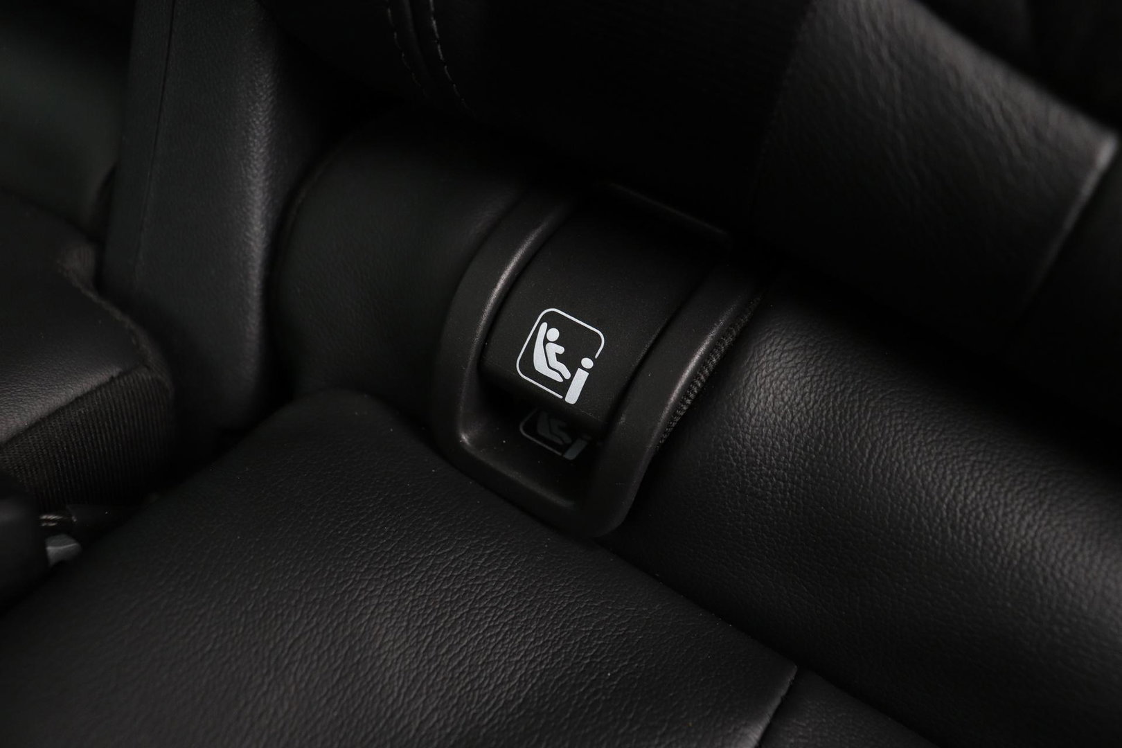 Škoda Kodiaq 1.5 TSI Business Edition Plus | Panoramadak | Trekhaak | 360° Camera | Canton | Travel Assist | Keyless | Stoel+Stuurverwarming | ACC