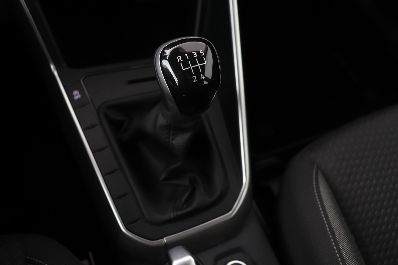 Volkswagen Taigo 1.0 TSI Life | ACC | Travel Assist | Navigatie | LED | App-Connect | DAB+