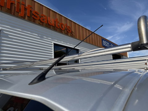 Ford Transit Custom 280 2.0 TDCI L1H1 Trend / euro 6 / bpm vrij / vaste prijs rijklaar € 13.950 ex btw / wordt afgeleverd met nieuwe distributie riem / airco / cruise / camera / imperial
