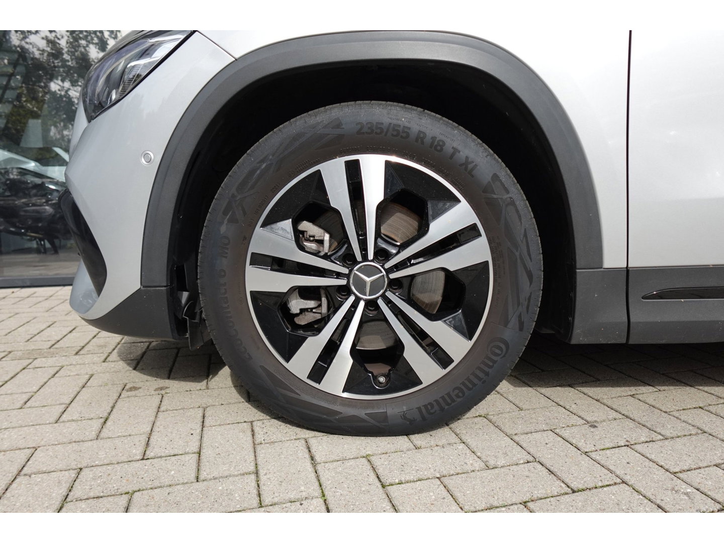 Mercedes-Benz GLA 220 d PANO KEYLESS CAM