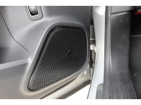 Mercedes-Benz GLA 220 d PANO KEYLESS CAM