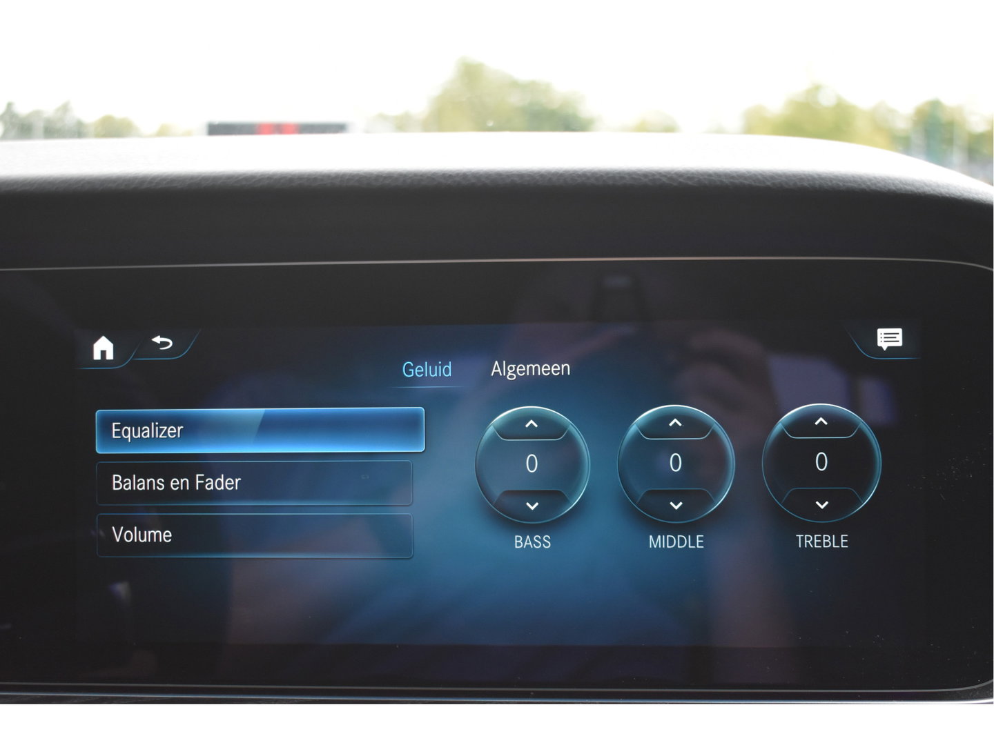 Mercedes-Benz E-Klasse 200 Exclusive Line Advantage Facelift | Afn.trekhaak | Camera | Sfeerverlichting | Carplay | Virtual cockpit | Stoelverwarming | LED