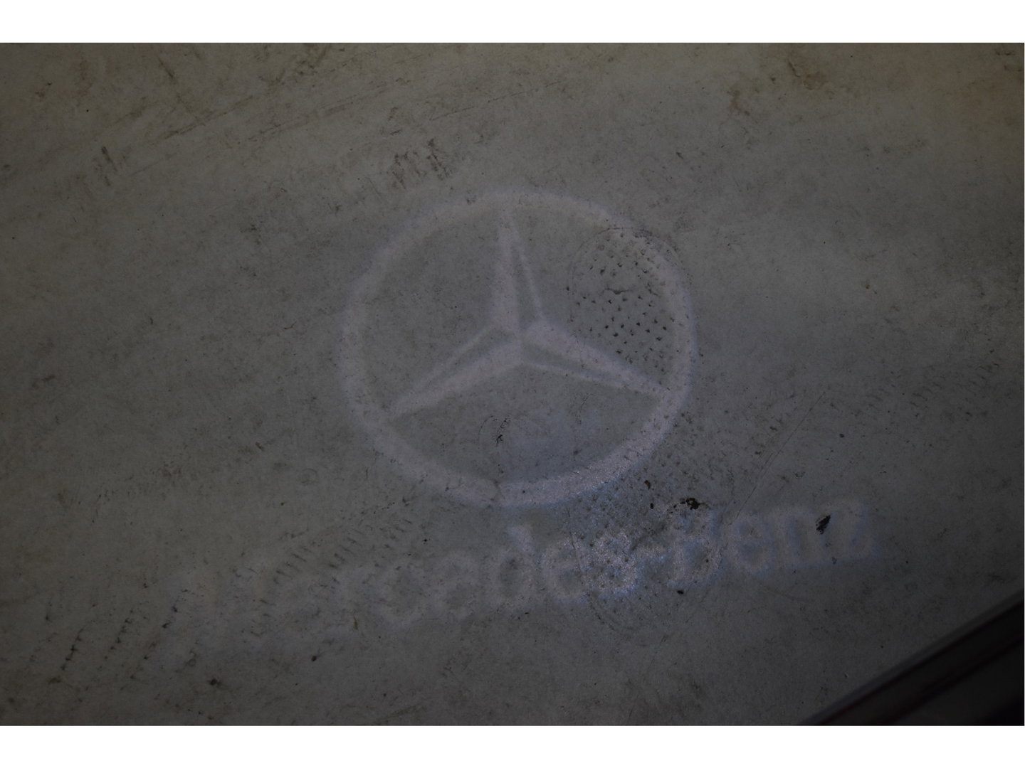 Mercedes-Benz E-Klasse 200 Exclusive Line Advantage Facelift | Afn.trekhaak | Camera | Sfeerverlichting | Carplay | Virtual cockpit | Stoelverwarming | LED