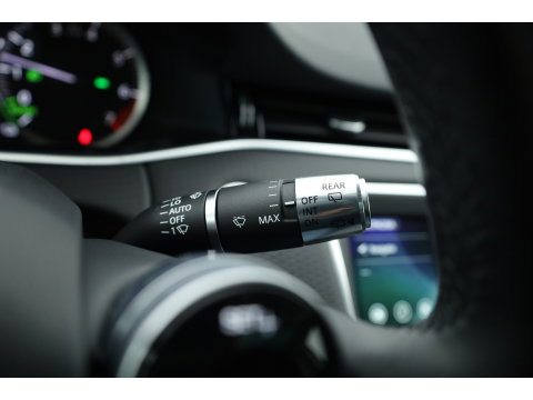 Land Rover Range Rover Evoque 1.5 P300e AWD S | Rijklaar! | Pano | Leder | Cruise Contr. | Camera | Apple CarPlay | Led | Stoelverw. | All Season