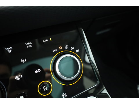 Land Rover Range Rover Evoque 1.5 P300e AWD S | Rijklaar! | Pano | Leder | Cruise Contr. | Camera | Apple CarPlay | Led | Stoelverw. | All Season
