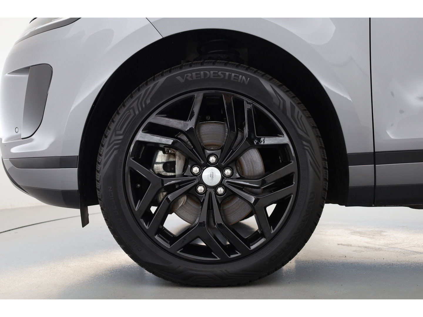Land Rover Range Rover Evoque 1.5 P300e AWD S | Rijklaar! | Pano | Leder | Cruise Contr. | Camera | Apple CarPlay | Led | Stoelverw. | All Season