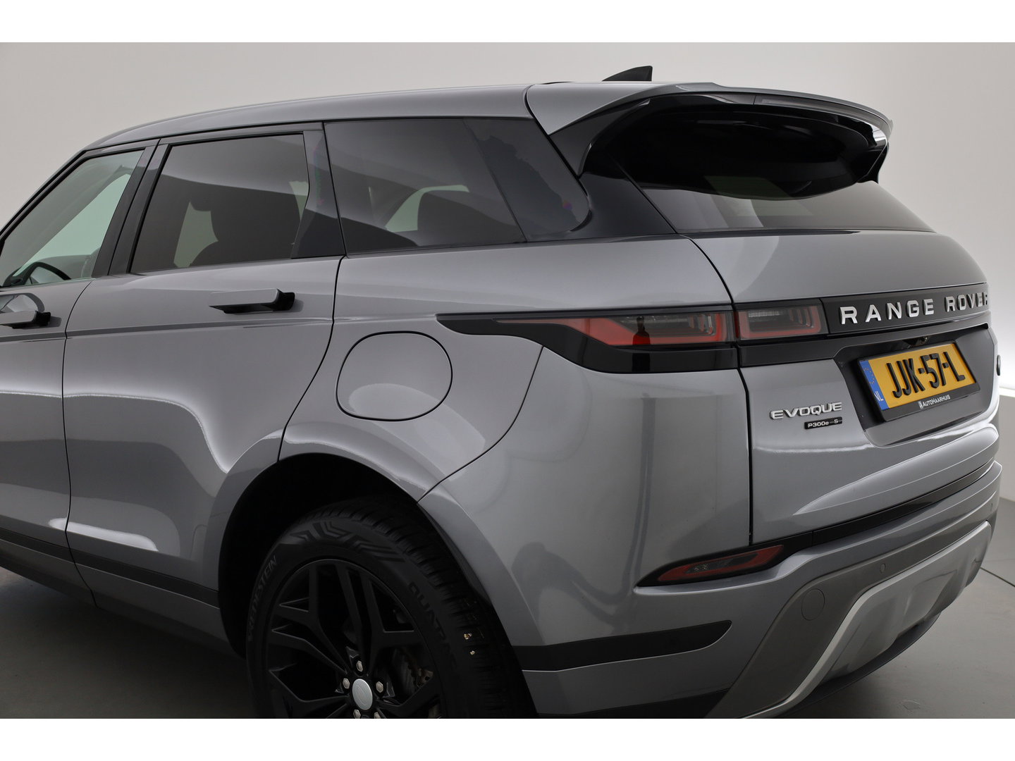 Land Rover Range Rover Evoque 1.5 P300e AWD S | Rijklaar! | Pano | Leder | Cruise Contr. | Camera | Apple CarPlay | Led | Stoelverw. | All Season