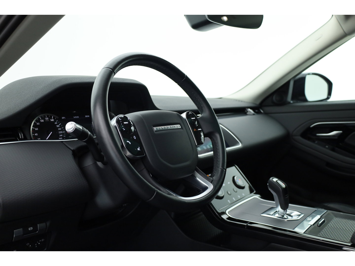 Land Rover Range Rover Evoque 1.5 P300e AWD S | Rijklaar! | Pano | Leder | Cruise Contr. | Camera | Apple CarPlay | Led | Stoelverw. | All Season