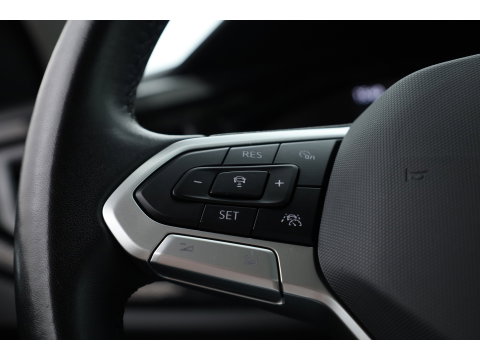 Volkswagen Polo 1.0 TSI Life Business | Orgi. NL | Rijklaar! | Apple CarPlay | Adapt. Cruise | Stoelverw. | PDC | Navi