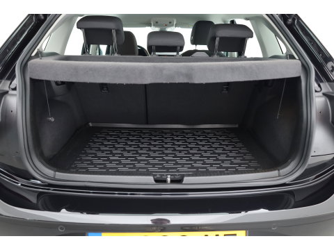 Volkswagen Polo 1.0 TSI Life Business | Orgi. NL | Rijklaar! | Apple CarPlay | Adapt. Cruise | Stoelverw. | PDC | Navi
