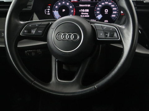 Audi A3 Sportback 30 TFSI Advanced edition