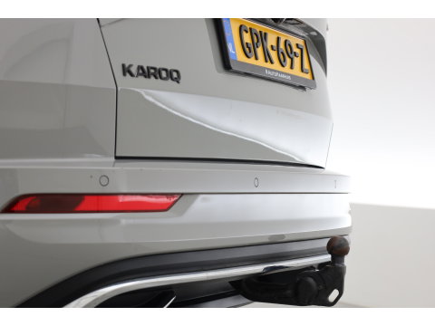Škoda Karoq 1.5 TSI ACT Sportline | Leder | Elek. Trekhaak | Standkachel | 19'' | Camera | 4x Stoel- Stuurverw. | Apple CarPlay | Digi. Cockpit
