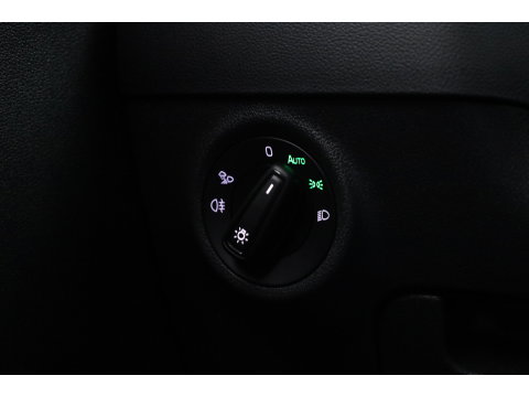 Škoda Karoq 1.5 TSI ACT Sportline | Leder | Elek. Trekhaak | Standkachel | 19'' | Camera | 4x Stoel- Stuurverw. | Apple CarPlay | Digi. Cockpit