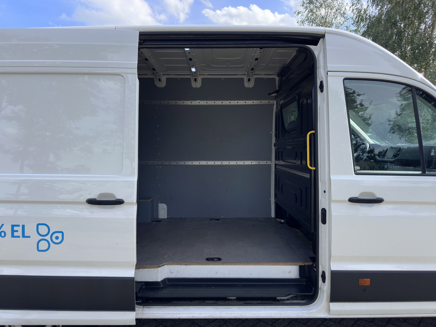 MAN eTGE Basis 36 kWh L3 H3 (2-Fase) {SoH-88%} Aut. *HEATPUMP | NAVI-FULLMAP | AIRCO | CRUISE | CAMERA | HEATED-ERGO-SEATS | PDC | DAB | WIFI | FULL-LED | 3-PERS |  CCS-FASTLOADER*
